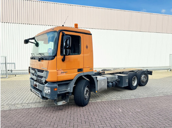Kamion-šasija MERCEDES-BENZ Actros 2541