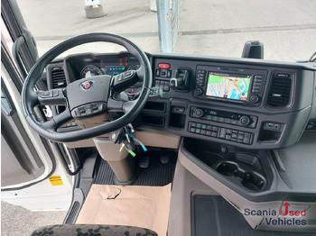 Tegljač SCANIA R 460 A4x2NA, SUPER, Navi, Standklima: slika Tegljač SCANIA R 460 A4x2NA, SUPER, Navi, Standklima