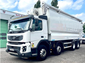 Kamion cisterna VOLVO FMX 450