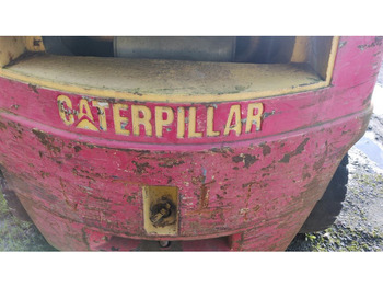Diesel viličar Caterpillar SE-300-15: slika Diesel viličar Caterpillar SE-300-15