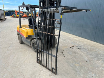 Kabina i unutrašnjost CATERPILLAR