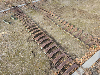 Gusjenice za Šumarska oprema Gąsienice 400/60-15.5: slika Gusjenice za Šumarska oprema Gąsienice 400/60-15.5