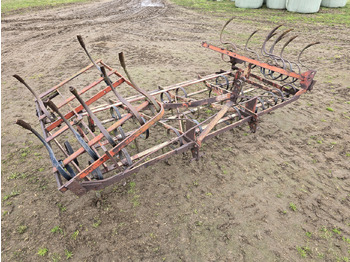 Kultivator MASSEY-FERGUSON MASSEY-FERGUSON 4-25: slika Kultivator MASSEY-FERGUSON MASSEY-FERGUSON 4-25