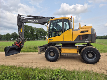 Bager na kotačima VOLVO EW140D