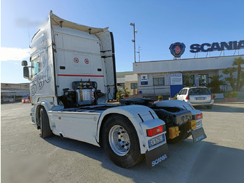 Tegljač SCANIA R580: slika Tegljač SCANIA R580