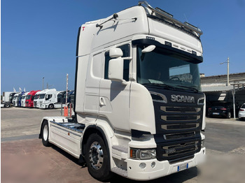 Tegljač SCANIA R 560