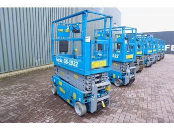 Škarasta podizna platforma GENIE