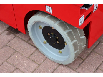 Škarasta podizna platforma Magni ES1212E Electric, 12m Working Height, 320kg Capaci: slika Škarasta podizna platforma Magni ES1212E Electric, 12m Working Height, 320kg Capaci