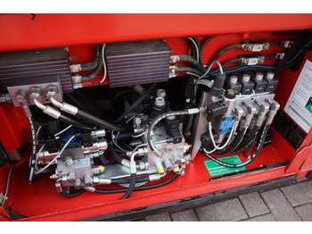 Škarasta podizna platforma PB LIFT S225-12ES Electric, 4x2 Drive, 22.5m Working: slika Škarasta podizna platforma PB LIFT S225-12ES Electric, 4x2 Drive, 22.5m Working Škarasta podizna platforma PB LIFT S225-12ES Electric, 4x2 Drive, 22.5m Working: slika Škarasta podizna platforma PB LIFT S225-12ES Electric, 4x2 Drive, 22.5m Working