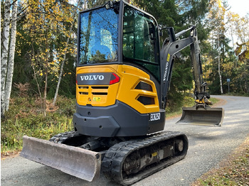 Bager VOLVO ECR25D