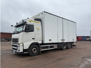 Kamion sandučar VOLVO FH