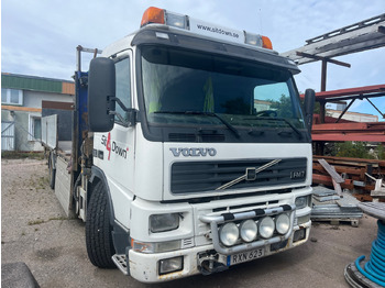 Kamion s kranom VOLVO FM7