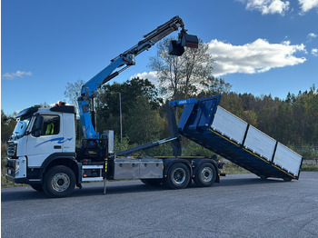 Kamion s kranom VOLVO FM 330