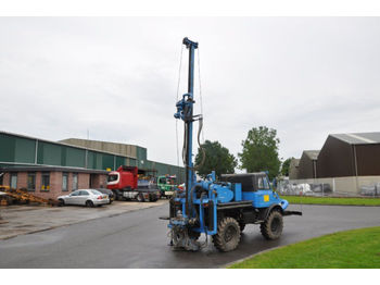 Platforma za bušenje UNIMOG 406 DRILLING RIG: slika Platforma za bušenje UNIMOG 406 DRILLING RIG