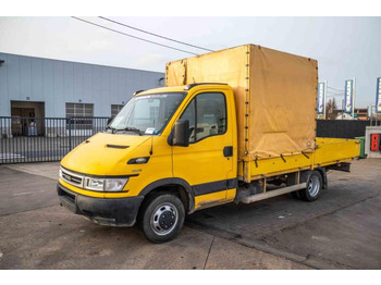 Dostavno vozilo s ravnom platformom IVECO Daily 50c13