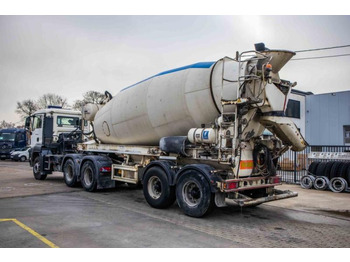 Poluprikolica mikser LIEBHERR