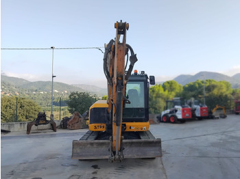 Mini bager JCB 85Z: slika Mini bager JCB 85Z