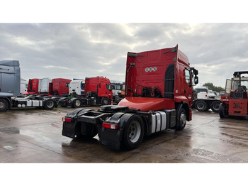 Tegljač Renault Premium 450 DXI (BOITE MANUELLE / MANUAL GEARBOX): slika Tegljač Renault Premium 450 DXI (BOITE MANUELLE / MANUAL GEARBOX)