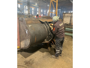 Utovarna korpa KOMATSU