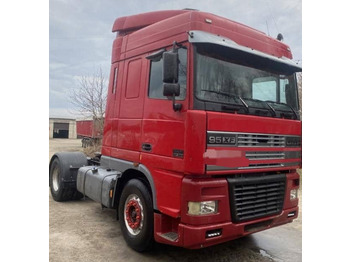 Tegljač DAF XF 95 430