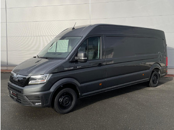 Automobil