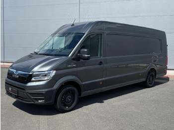 Automobil