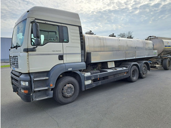 Kamion cisterna MAN TGA