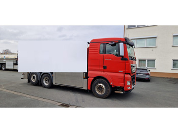 Kamion cisterna MAN TGX