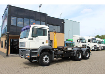 Kamion s kabelskim sustavom MAN TGA 26.360
