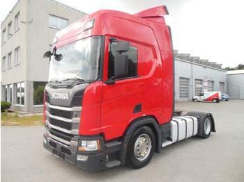 Tegljač SCANIA R 450