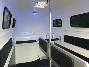 Prikolica za konje Böckmann Pferdeanhänger Grand Master SKA black Kamera Alufelgen WCF 100km/H 2700kg Modell 2024: slika Prikolica za konje Böckmann Pferdeanhänger Grand Master SKA black Kamera Alufelgen WCF 100km/H 2700kg Modell 2024 Prikolica za konje Böckmann Pferdeanhänger Grand Master SKA black Kamera Alufelgen WCF 100km/H 2700kg Modell 2024: slika Prikolica za konje Böckmann Pferdeanhänger Grand Master SKA black Kamera Alufelgen WCF 100km/H 2700kg Modell 2024