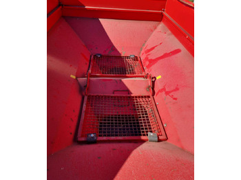 Rasipač gnojiva Bredal B2XL: slika Rasipač gnojiva Bredal B2XL