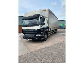 Kamion s ceradom DAF CF 65 250