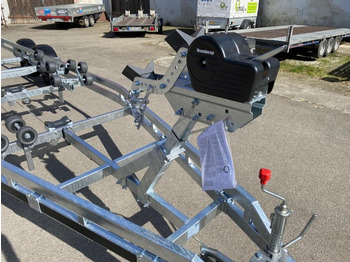 Novi Prikolica za plovila Brenderup Brenderup Premium Bootsanhänger 303500TB SRX mit Superrollen, 3,5 to. 8,7m/ 30 Fuß: slika Novi Prikolica za plovila Brenderup Brenderup Premium Bootsanhänger 303500TB SRX mit Superrollen, 3,5 to. 8,7m/ 30 Fuß Novi Prikolica za plovila Brenderup Brenderup Premium Bootsanhänger 303500TB SRX mit Superrollen, 3,5 to. 8,7m/ 30 Fuß: slika Novi Prikolica za plovila Brenderup Brenderup Premium Bootsanhänger 303500TB SRX mit Superrollen, 3,5 to. 8,7m/ 30 Fuß