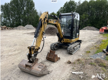 Mini bager CATERPILLAR 302