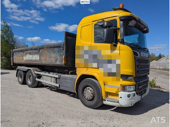Kamion s kukastom dizalicom SCANIA R 520
