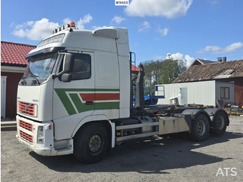 Kamion s kukastom dizalicom VOLVO FH12