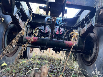 Prikolica s niskim utovarivačem Machine trolley with ramps: slika Prikolica s niskim utovarivačem Machine trolley with ramps