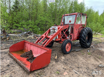 Traktor VALMET