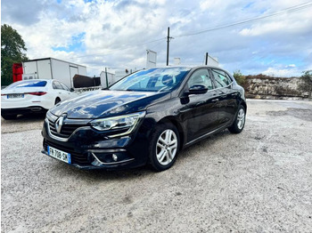 Automobil Renault Megane: slika Automobil Renault Megane