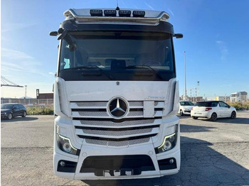 Tegljač Mercedes ACTROS 1851: slika Tegljač Mercedes ACTROS 1851