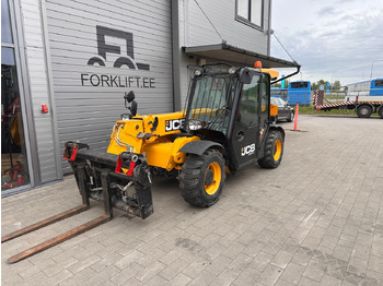 Teleskopski rukovatelj JCB