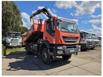 Kiper, Kamion s kranom IVECO TRAKKER 330 AD190T33 4X4 TIPPER CRANE HIAB 099 ES-2: slika Kiper, Kamion s kranom IVECO TRAKKER 330 AD190T33 4X4 TIPPER CRANE HIAB 099 ES-2