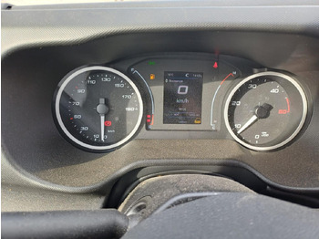 Zakup IVECO Daily 35S18H/P IVECO Daily 35S18H/P: slika Zakup IVECO Daily 35S18H/P IVECO Daily 35S18H/P