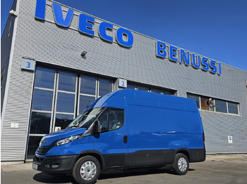 Putnički kombi IVECO Daily 35c18