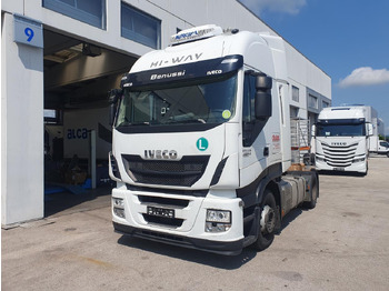 Tegljač IVECO Stralis 440