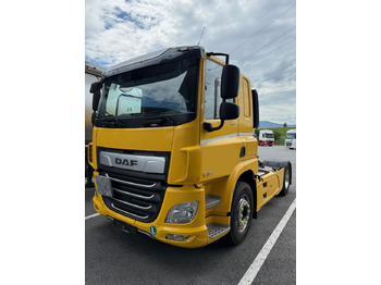 Tegljač DAF CF 450