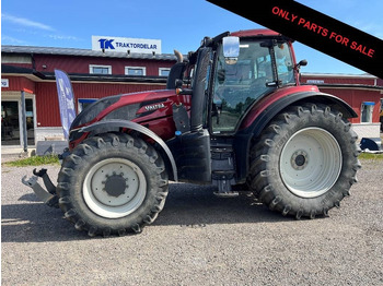 Traktor VALTRA T174