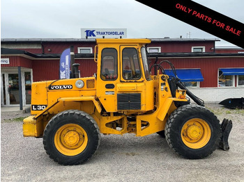 Utovarivač na kotačima VOLVO L30