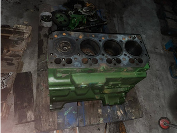 Blok cilindra za Poljoprivredni strojevi John Deere 6110 6410 - blok silnika R115081: slika Blok cilindra za Poljoprivredni strojevi John Deere 6110 6410 - blok silnika R115081